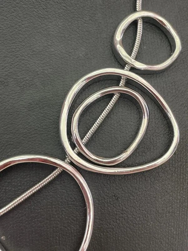 Abstract necklace and earring jewelry set – photo 3